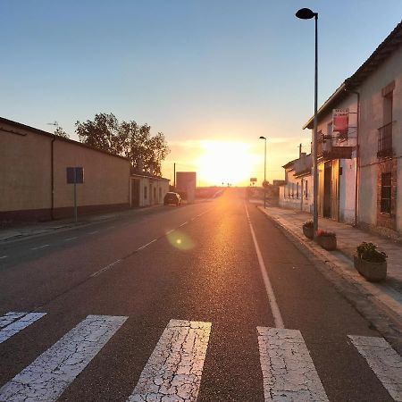 Albergue Don Camino Villalcázar de Sirga المظهر الخارجي الصورة