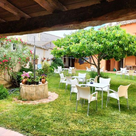 Albergue Don Camino Villalcázar de Sirga المظهر الخارجي الصورة